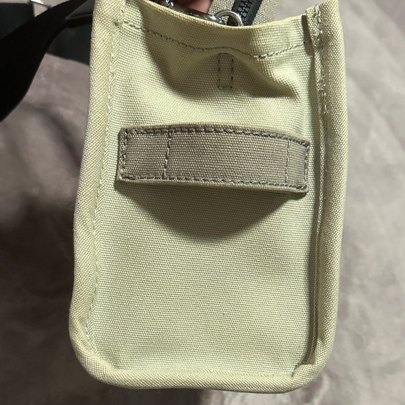 Marc Jacobs small tote - Picture 9 of 13
